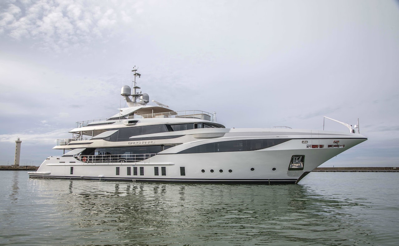 154 foot yacht