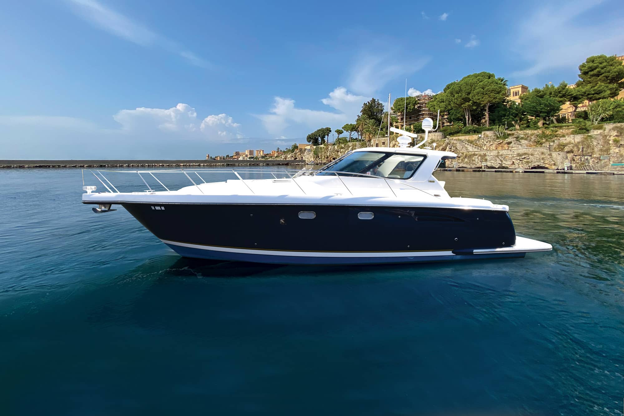 Tiara Yachts' 3600 Sovran is a Classic Cruiser | Yachting