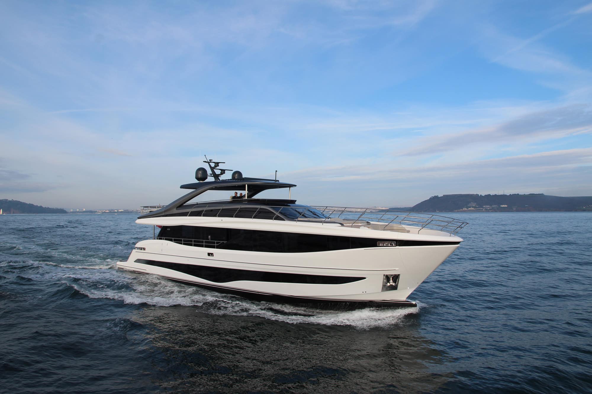 princess yachts grade 5 salary