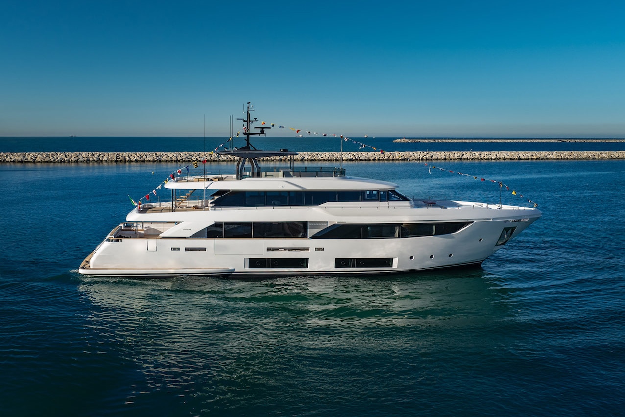 custom line yachts for sale