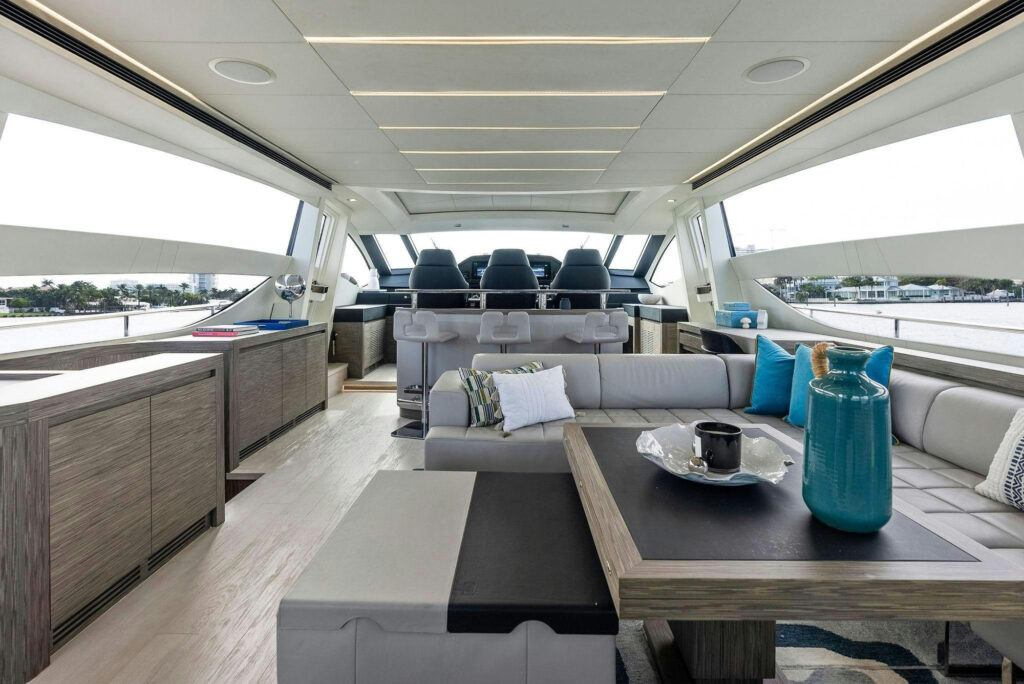 Pershing 82 VHF Phoenix Rising