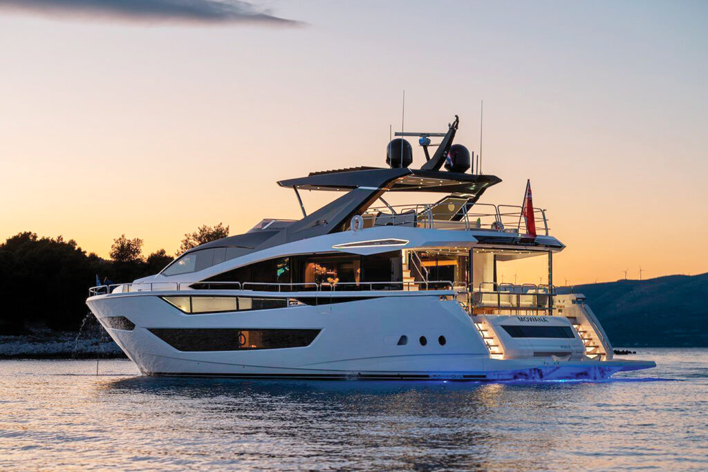 86-foot Sunseeker