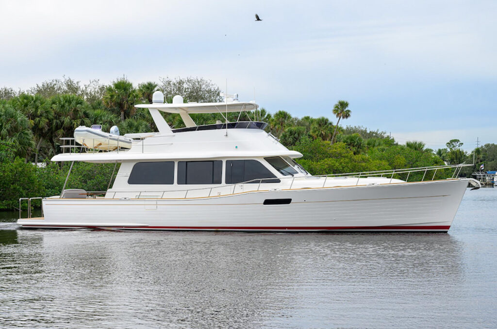 2020 Grand Banks GB60 Flybridge