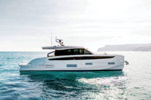 Azimut Seadeck 6