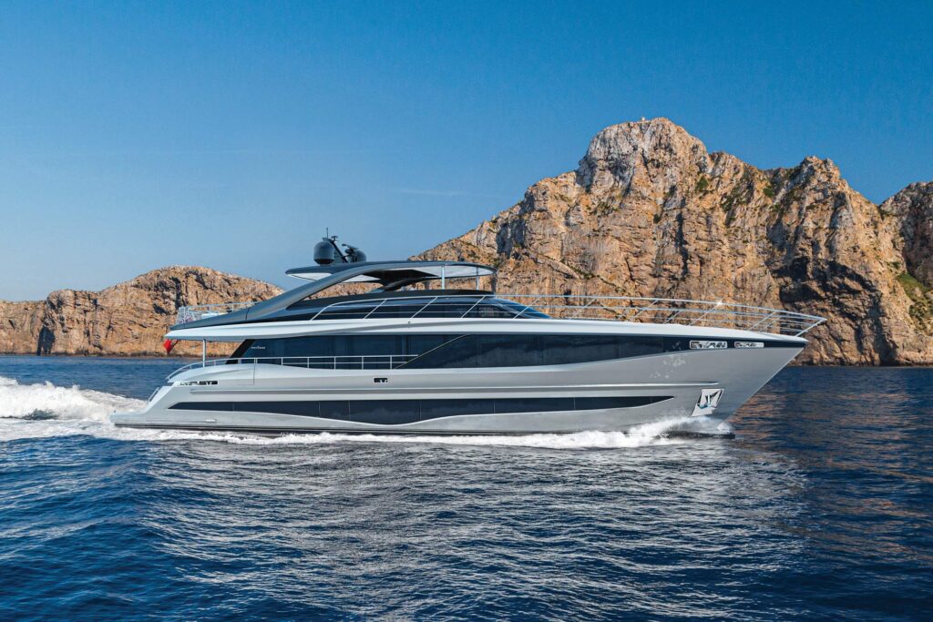 Princess Yachts Y95