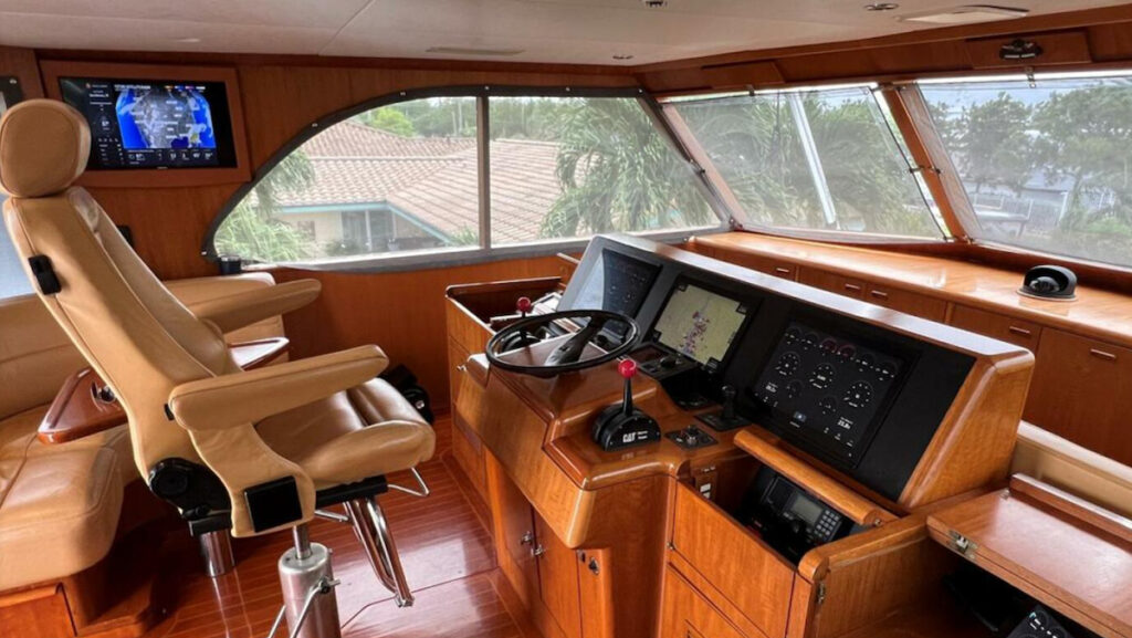 1985 Feadship Sportfish 87'