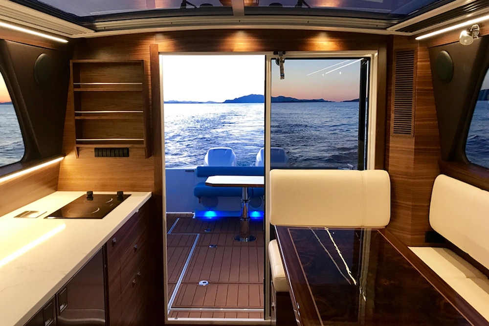 Coastal Craft 33 Express