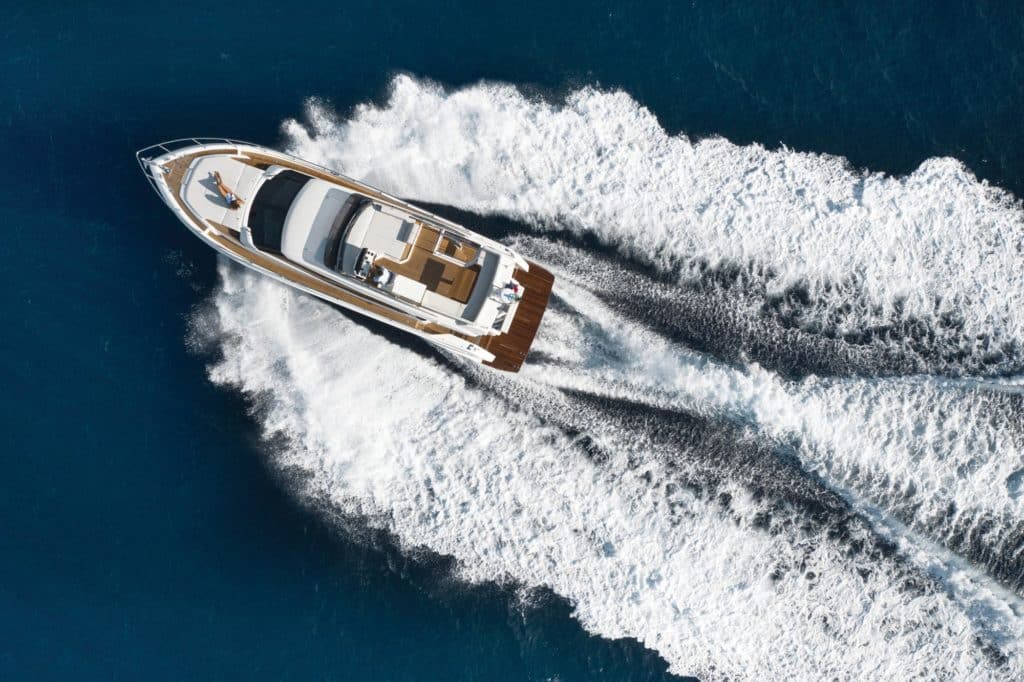 Ferretti Yachts 500