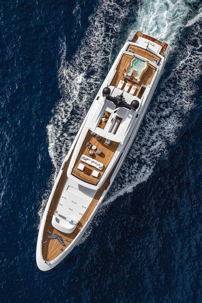 Baglietto 157-Foot T-Line Top