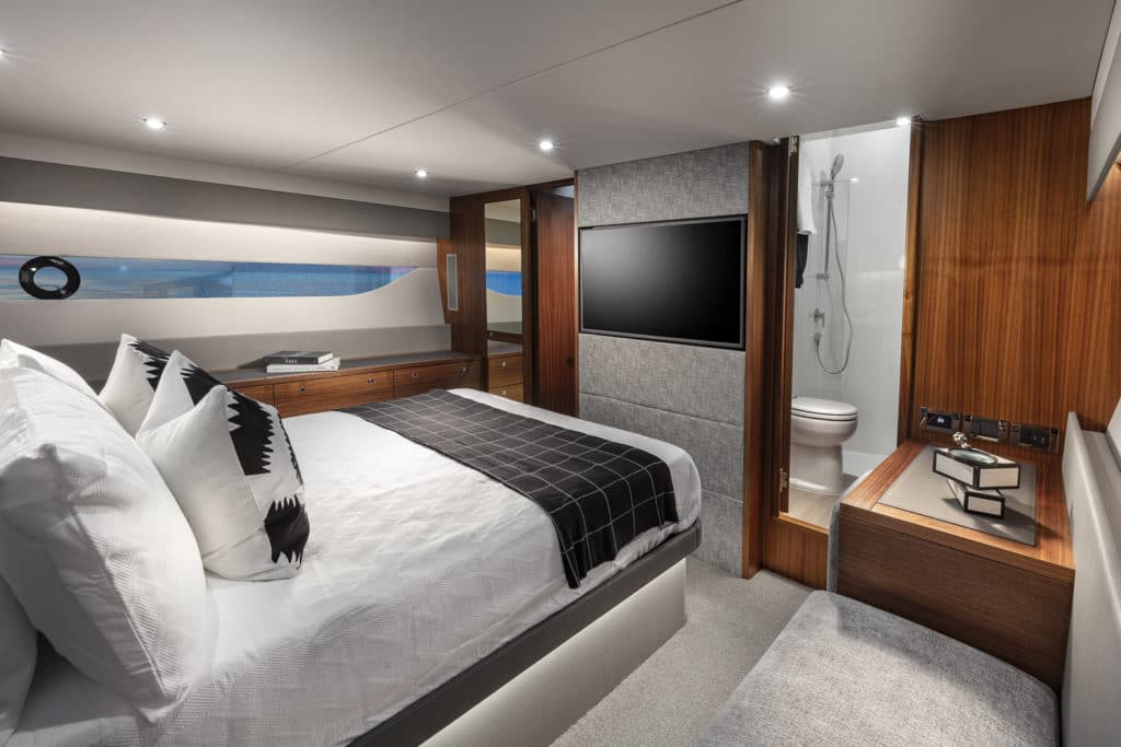 Maritimo X50 master stateroom