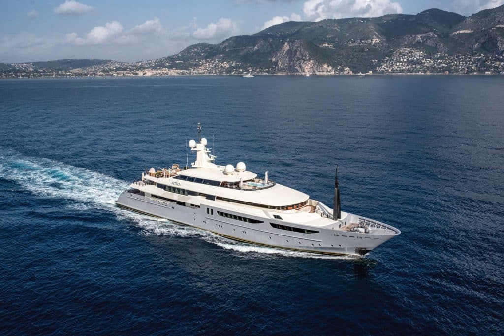 CRN Azteca Superyacht