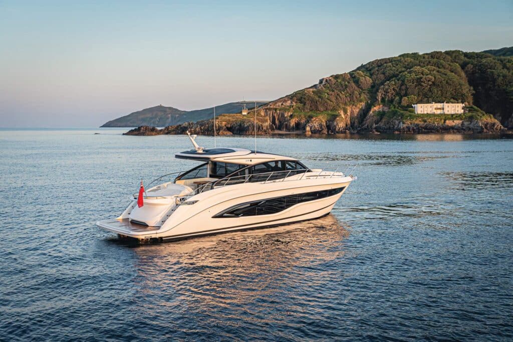 Princess Yachts V55