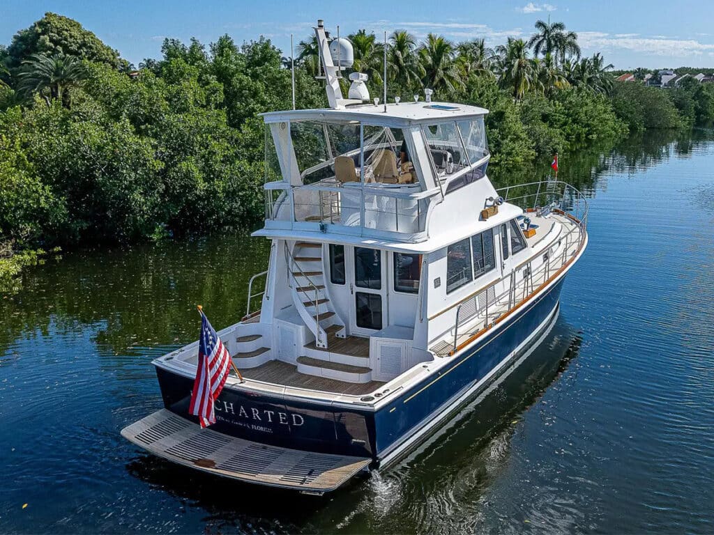 Grand Banks 47 Eastbay Flybridge